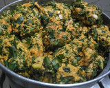 લીલી મેથી ની ભાજી ના ઢોકળા (Lili Methi Bhaji Dhokla Recipe In Gujarati) રેસીપી સ્ટેપ3ફોટો