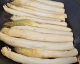 Une image de l'étape 1 de Gratin d'asperges au chorizo.