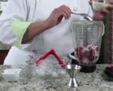 Foto del paso 2 de la receta: Daikiri de frambuesa