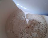 Foto langkah ke 2 dari resep Loukoumades (Donat Yunani).