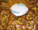 Foto langkah ke 9 dari resep Kue kukus topping pisang.