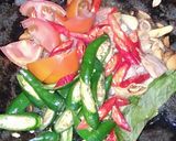 Foto langkah ke 2 dari resep Cumi saus tiram.