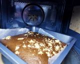 A picture of step 4 of Chocolate Walnut Cake with cake premix.