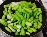 Foto langkah ke 4 dari resep Manisan bligon,manisan blonceng,manisan kundur.