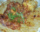 Foto langkah ke 4 dari resep Nasi Ayam Goreng Sambal Bawang Daun Jeruk.