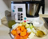 Foto del paso 1 de la receta: Crema de calabaza en Monsieur Cuisine