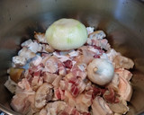 Foto del paso 2 de la receta: Callos con garbanzos (como los hacía mi suegra)
