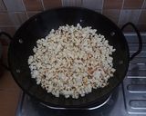 Foto langkah ke 4 dari resep Popcorn juara.