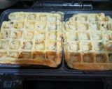 A picture of step 4 of Potato waffle.