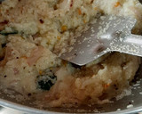A picture of step 6 of Rava Upma.
