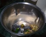 चटपटी दही बड़े (Chatpati dahi bade recipe in Hindi) रेसिपी चरण 2 फोटो