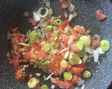 Foto del paso 2 de la receta: Berenjenas guisadas con carne picada