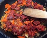 Foto del paso 1 de la receta Rigatoni con chorizo y tomate