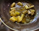 A picture of step 4 of Motor Dal (Peas Dal) Bora o Panchmesali.