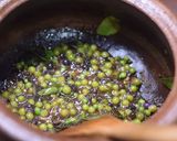 A picture of step 3 of Ganike hannu Gojju, side dish for Pongal / Black nightshade fruit curry:.