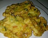 Foto langkah ke 6 dari resep Bakwan Jagung sederhana.