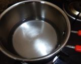 A picture of step 1 of Cinnamon Flavoured Tea.