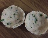 A picture of step 3 of Baked katori chaat with peas.