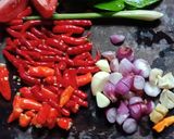 Foto langkah ke 2 dari resep Balado Telur Ceplok.