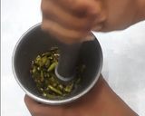 A picture of step 5 of Cluster Bean Thecha.