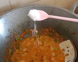 Foto langkah ke 4 dari resep Seblak tulang cilok.
