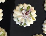 A picture of step 1 of White chocolate pistachio and saffron.