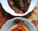 Foto langkah ke 6 dari resep Lele goreng tepung sambal korek.