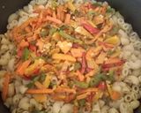 Foto del paso 4 de la receta: Fideos con verduras salteadas