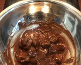 A picture of step 7 of Date Protein Bars.