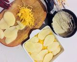 A picture of step 4 of Scalloped Potatoes.