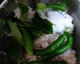 A picture of step 1 of Coconut chutney.