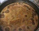 Foto del paso 2 de la receta Pies de cerdo estofado con ciruelas