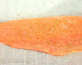 Foto del paso 1 de la receta: 🐟Filete de salmón a la parrilla con tomate cherry y aceitunas
