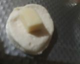 Foto del paso 3 de la receta: Biscuits con ajo y romero rellenos de queso