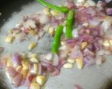 A picture of step 2 of Spinach cream soup.