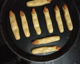 A picture of step 6 of Spooky Witche's Fingers.