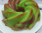 Foto langkah ke 5 dari resep Bolu Marmer Coklat Pandan.