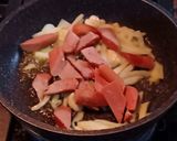 Foto langkah ke 2 dari resep Rice Bowl Sosis.