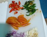Foto langkah ke 2 dari resep Oseng cumi asin tahu pedas.