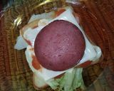 Foto langkah ke 3 dari resep Sandwich Roti Tawar.