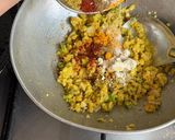A picture of step 2 of Besan Ki Masaledar Khasta Roti 🫓.