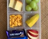 Hình bước làm 3 của món Hộp Ăn Vặt Cho Bé (Travel/Picnic Snack Box For Kids)