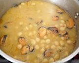 Foto del paso 7 de la receta: Potaje de garbanzos con mejillones