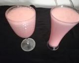 A picture of step 3 of Watermelon milkshake.