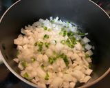 A picture of step 5 of Beef and Black Bean Crunch Burritos.