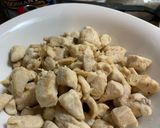 Foto langkah ke 1 dari resep Sup Ayam Dumplings Wuenakkkk 🥟.
