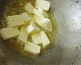 A picture of step 1 of Paneer lababdar.