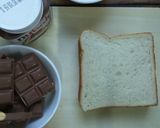 Gambar langkah 2 resipi Roti coklat cadbuary goreng#PinkBoxCereal.