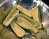 Foto del paso 1 de la receta: Calabacitas rellenas. ॐ