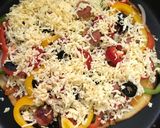 A picture of step 6 of Instant Rava pizza.